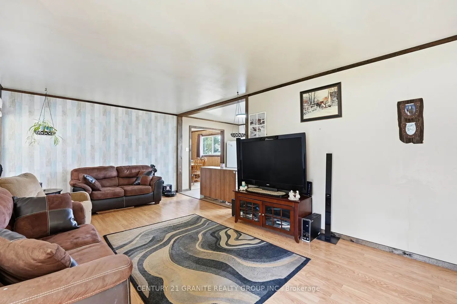 2710 Monck Road photo 5