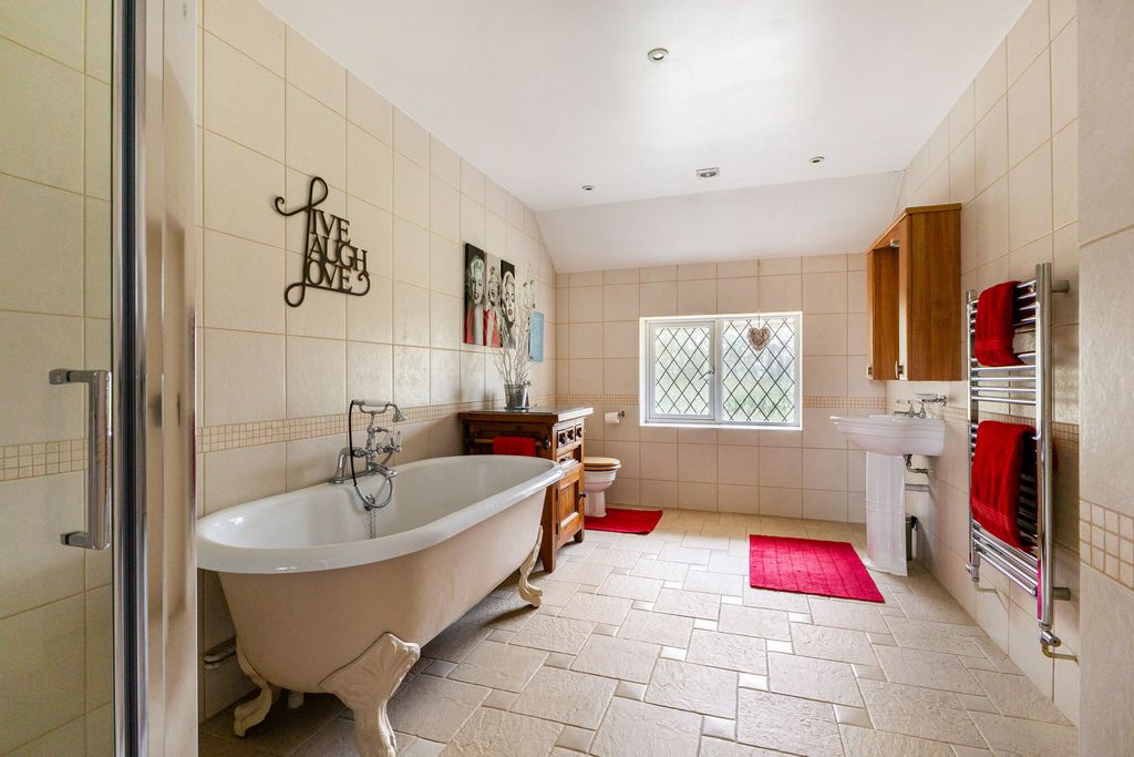 Additional image 19 of 5 bed detached house for saleCrooksbury Road, Farnham GU10