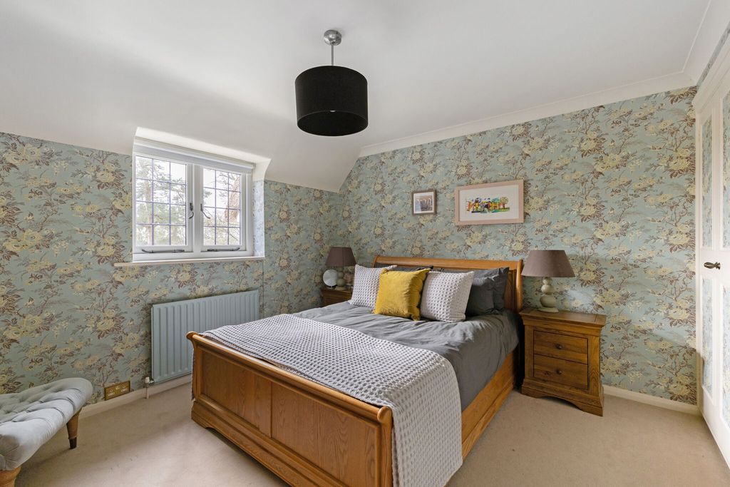 Additional image 25 of 6 bed detached house for saleSwifts Close, Moor Park, Farnham GU10