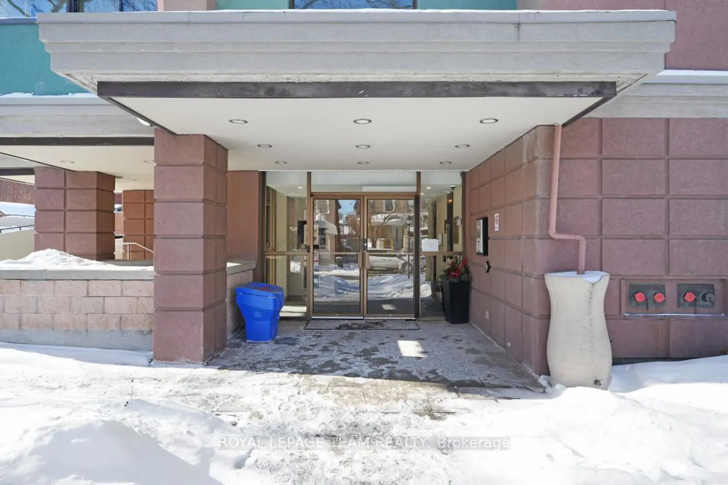 40 Arthur Street 1004 photo 4