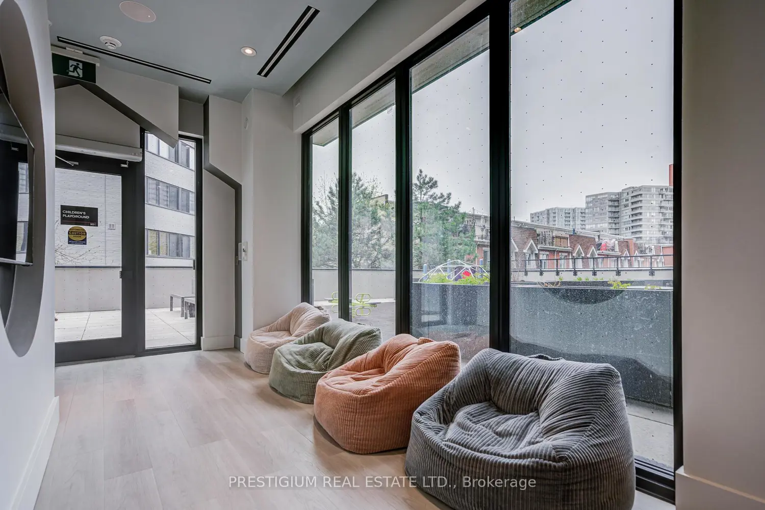 Additional image 15 of 285 Dufferin Street 1311