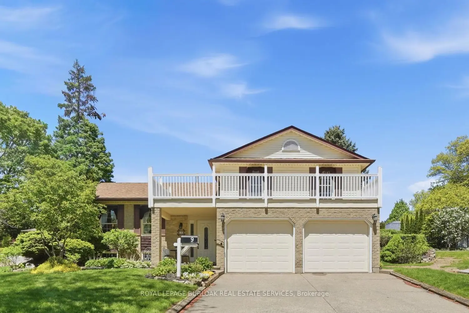 9 Magnolia Court