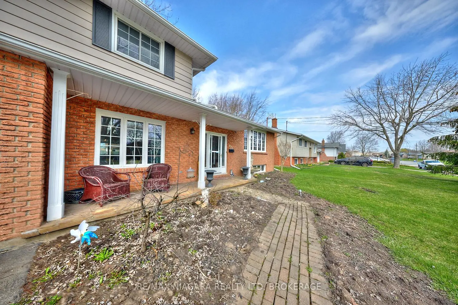 953 Grandview Road
