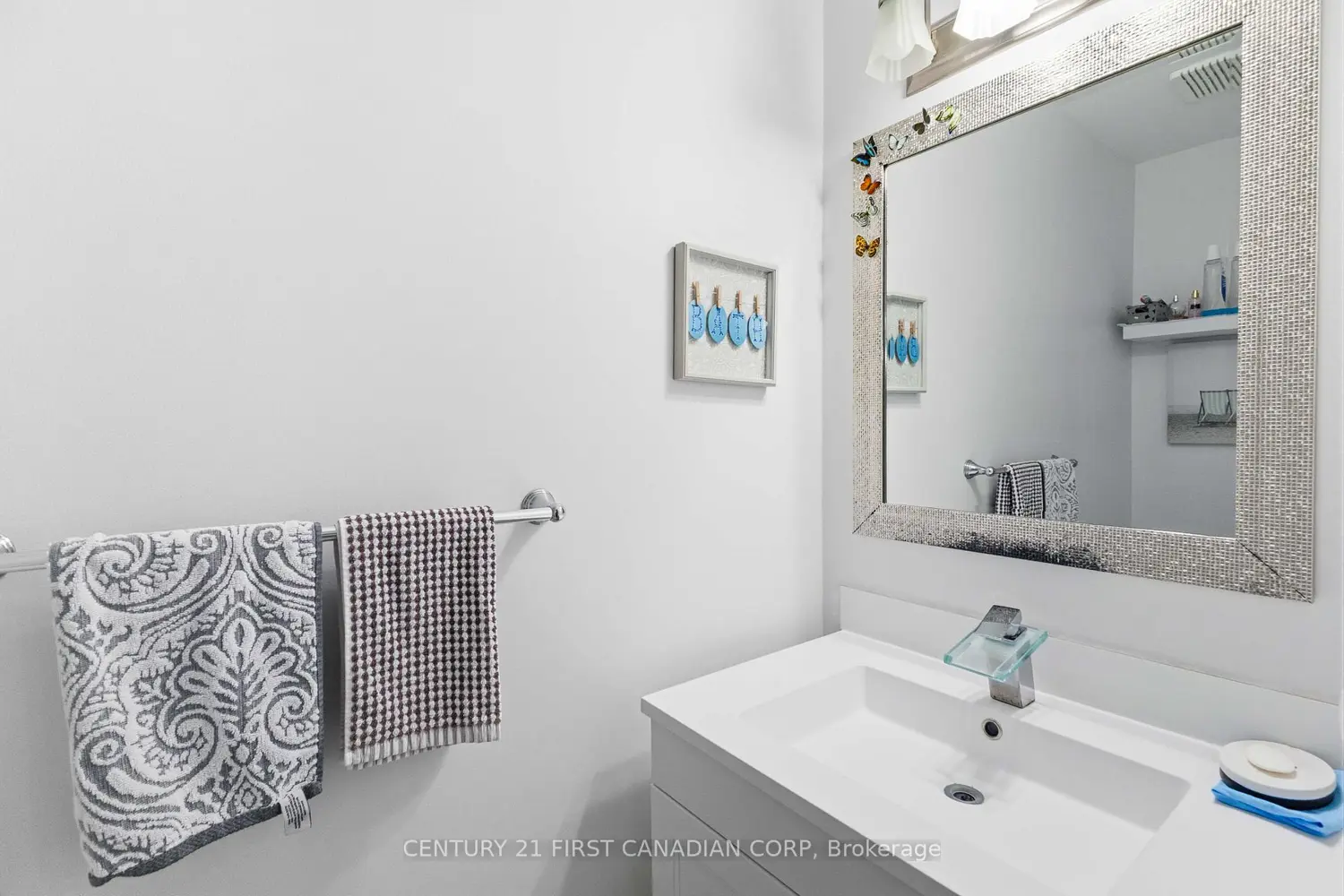 20 Kernohan Parkway 23 photo 3