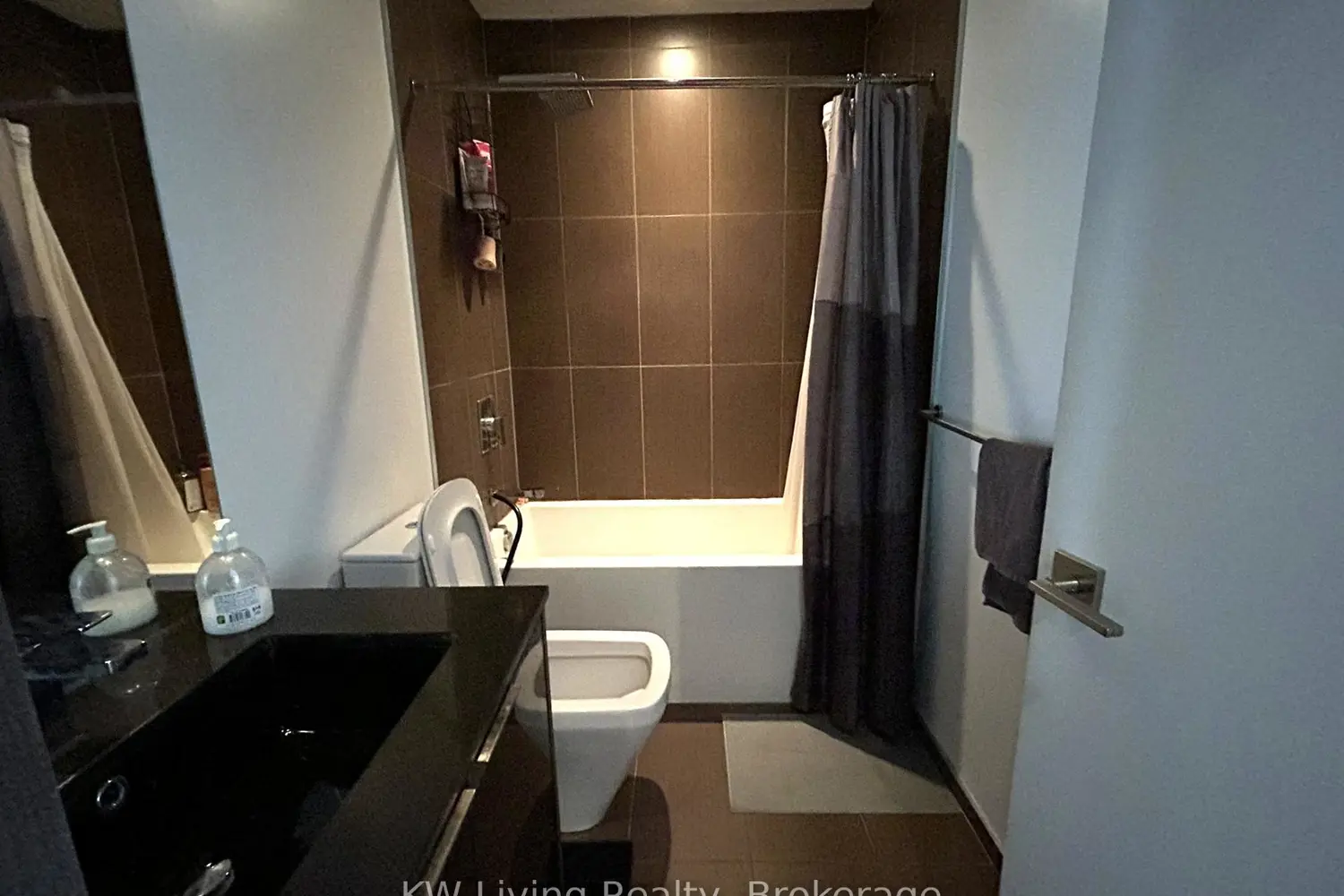 Additional image 6 of 70 Temperance Street 2708