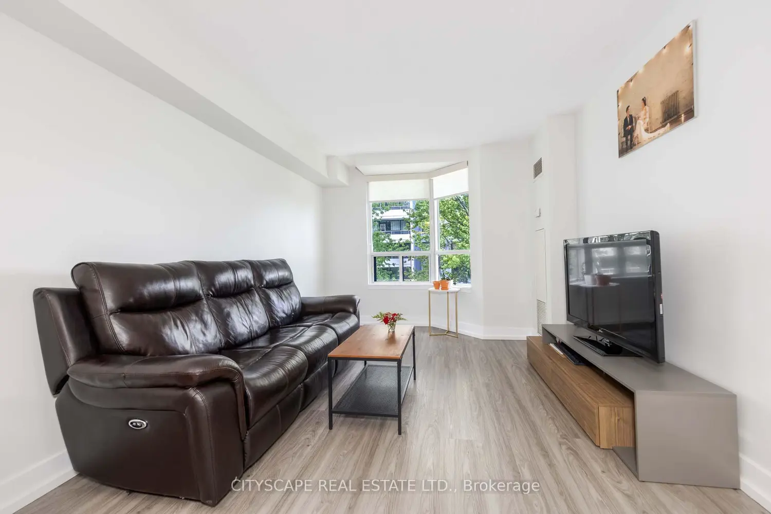 Additional image 14 of 5940 Yonge Street 609