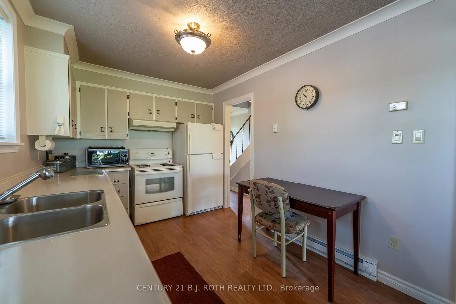 1 Paradise Boulevard 26 photo 3