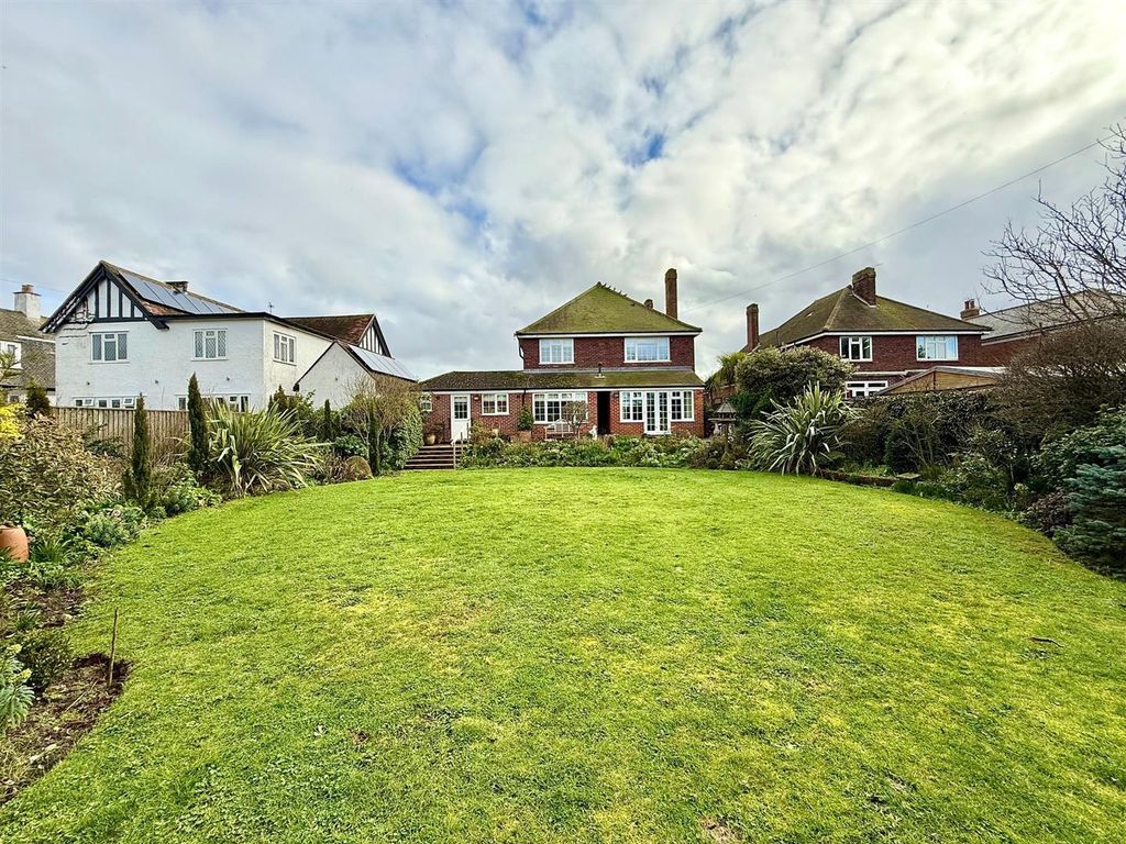 Additional image 24 of 4 bed detached house for saleMarine Crescent, Great Yarmouth NR30