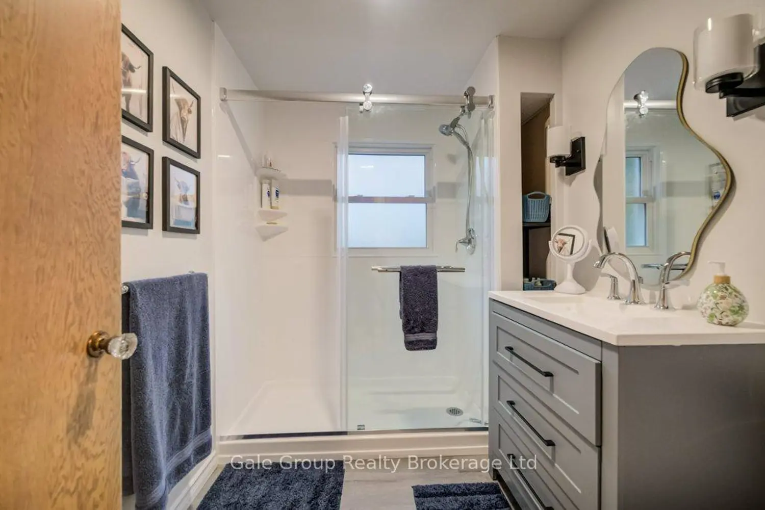 Additional image 15 of 694 Glencairn Avenue
