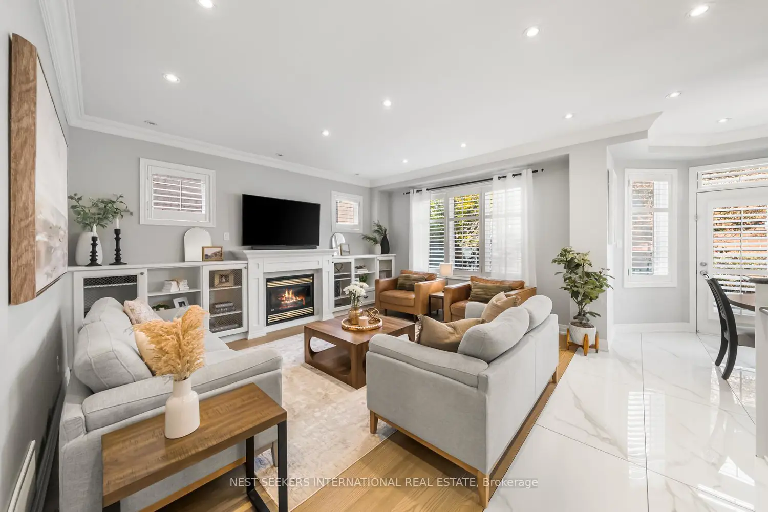 37 Ravine Edge Drive photo 4