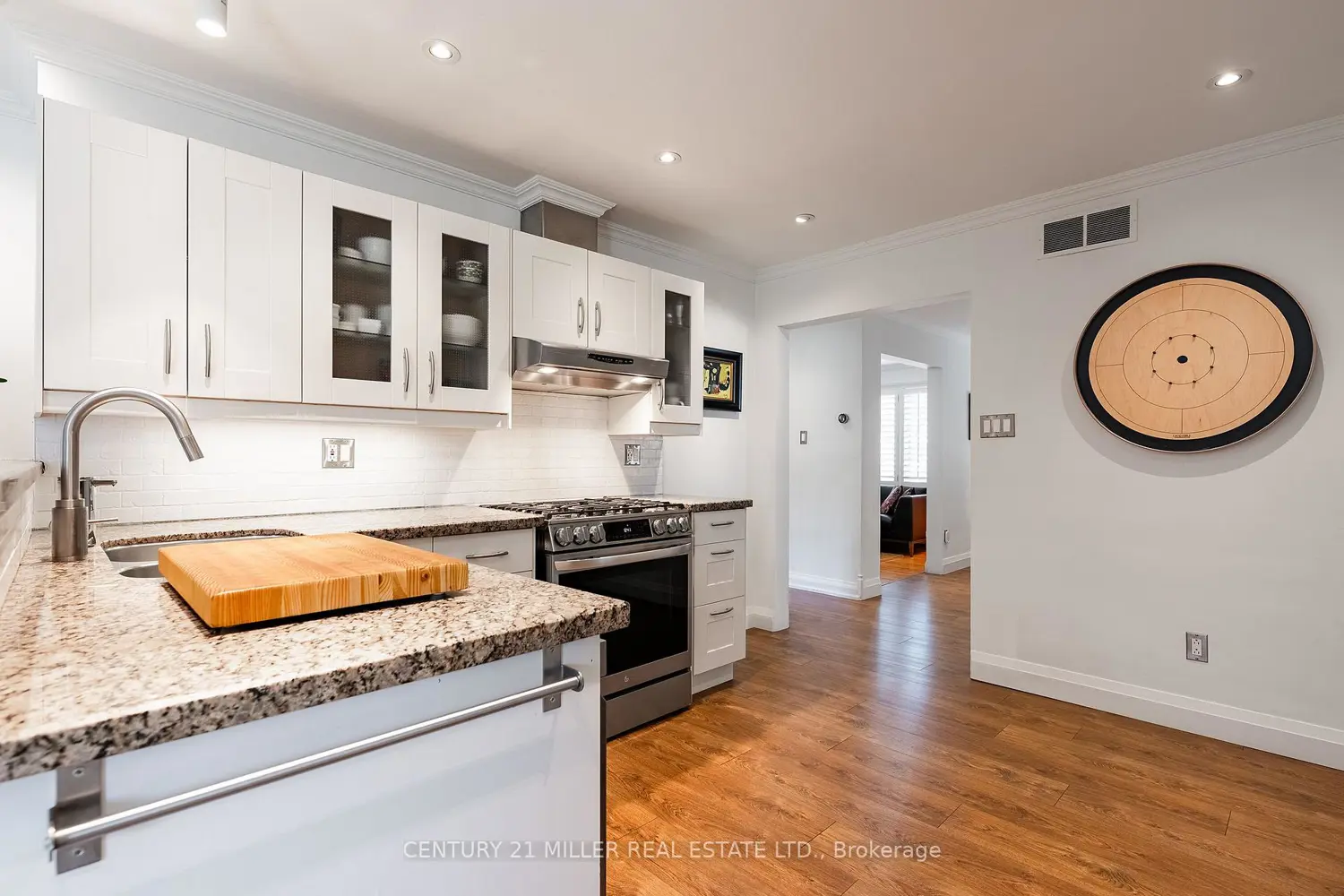 Additional image 10 of 262 Oakwood Crescent
