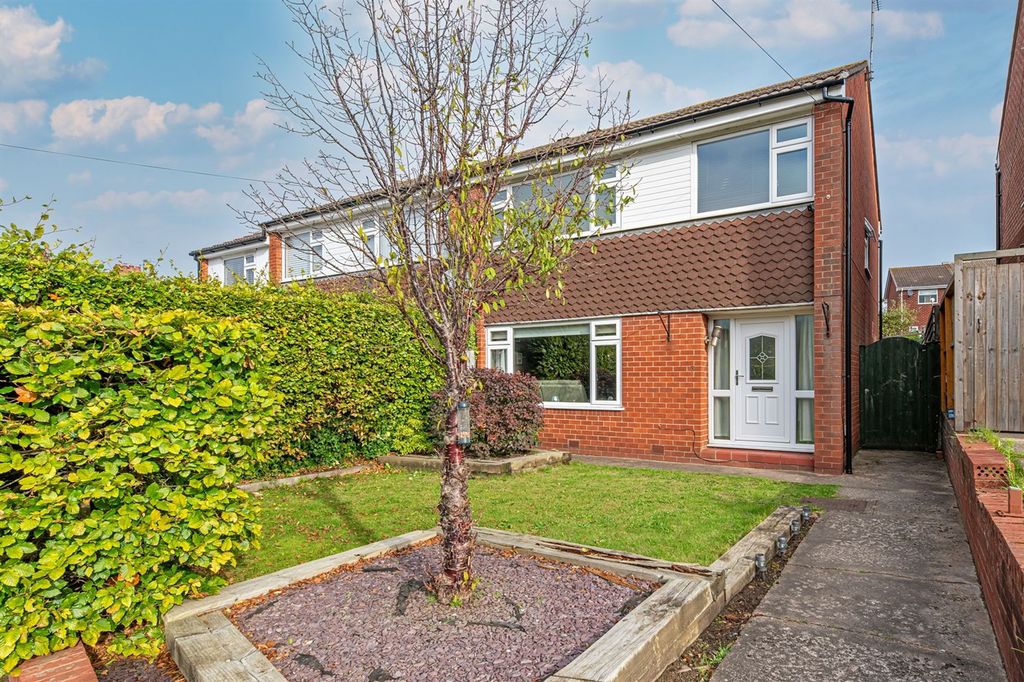 3 bed semi-detached house for saleWhitehall Place, Frodsham WA6