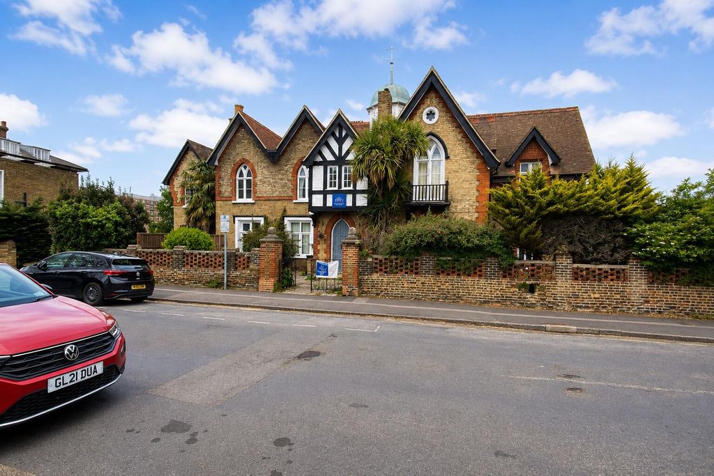 Additional image 8 of 18 bed detached house for saleClarence Place, Gravesend DA12