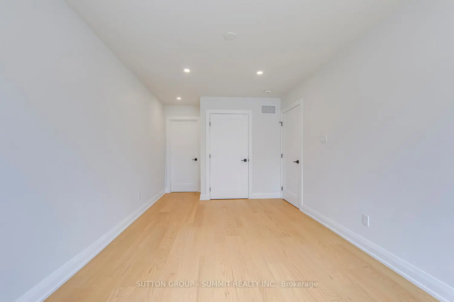 Additional image 8 of 103 Kalmar Avenue