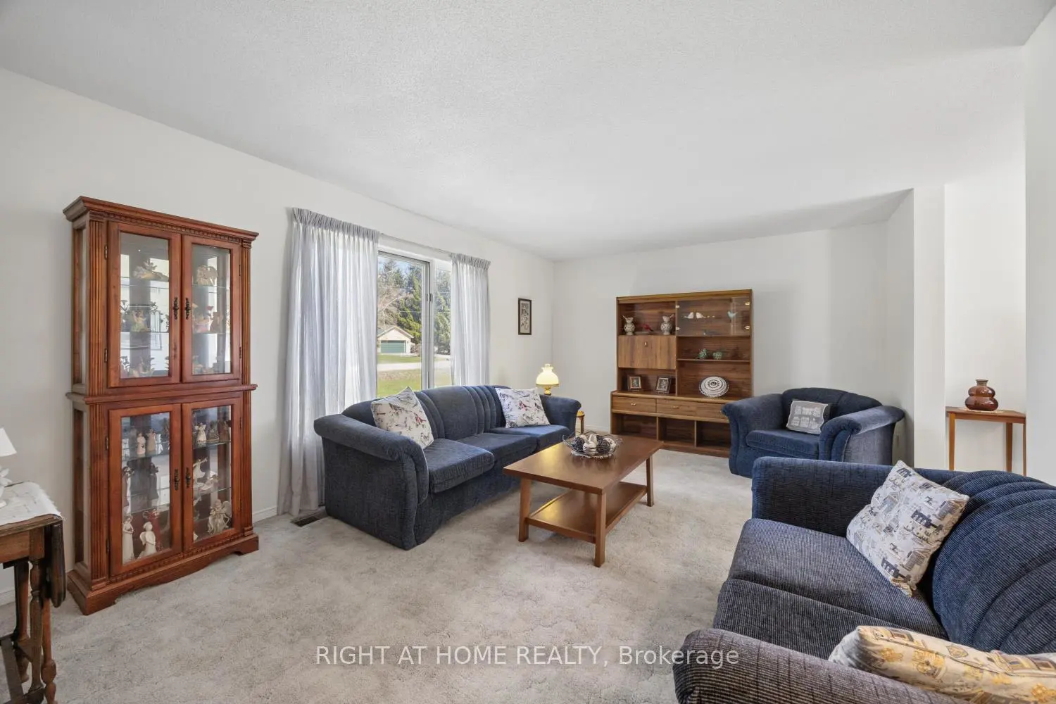 Additional image 2 of 121 Robmar Crescent