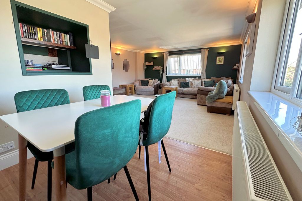 Additional image 12 of 4 bed maisonette for saleBayly Avenue, Portchester PO16