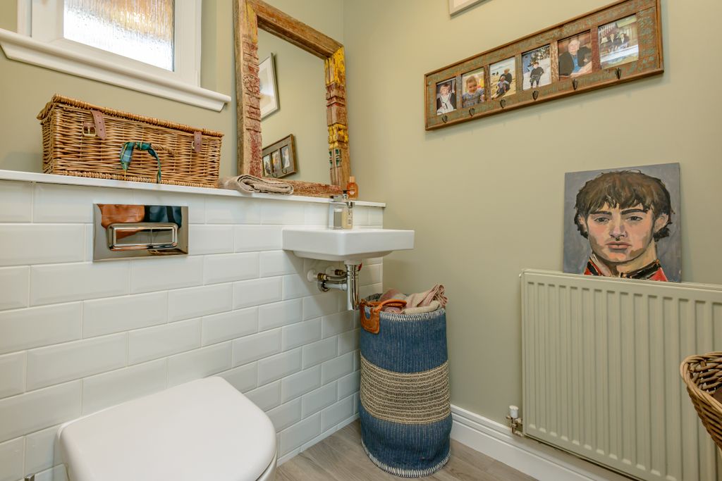 Additional image 17 of 5 bed detached house for sale38 Fentoun Gait East, Gullane, East Lothian EH31