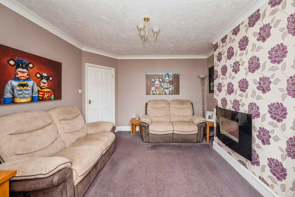 Additional image 5 of 3 bed semi-detached house for saleCaister Road, Great Yarmouth NR30