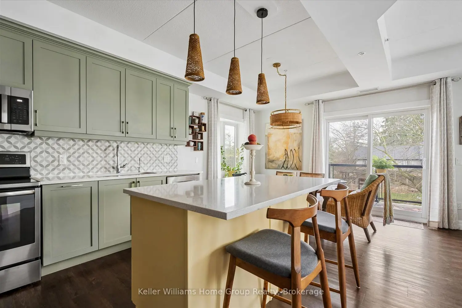 19 Stumpf Street 201 photo 2