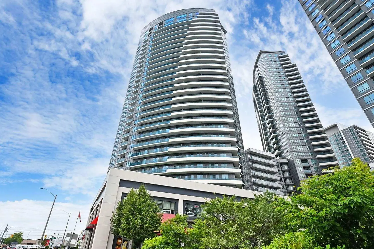 Additional image 19 of 7161 Yonge Street 522
