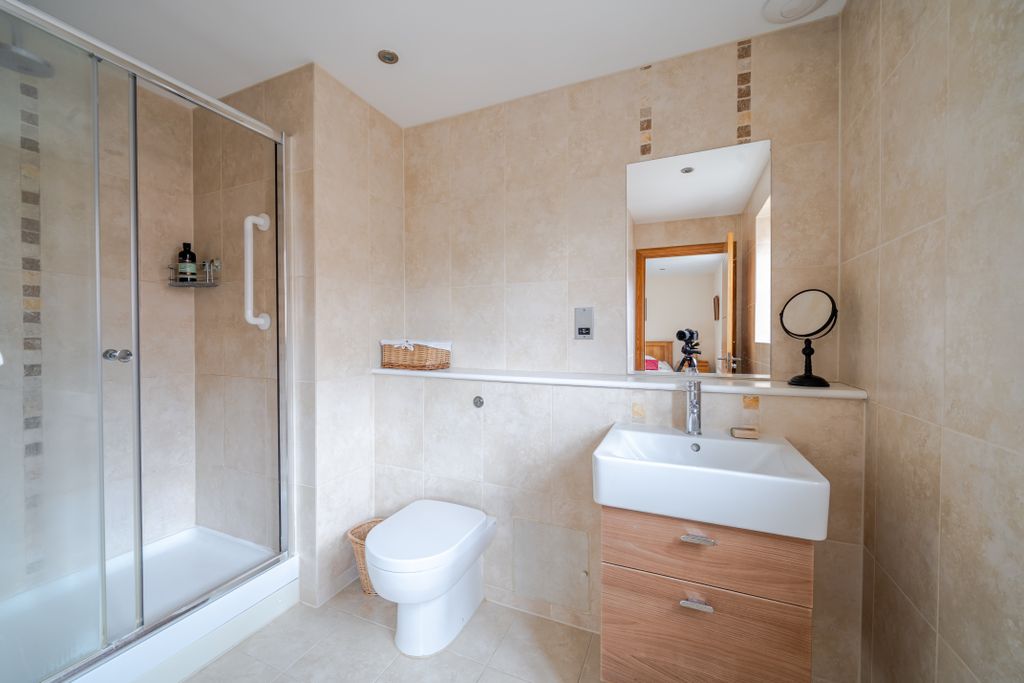 Additional image 7 of 4 bed maisonette for saleCrownwood Gate, Farnham GU9