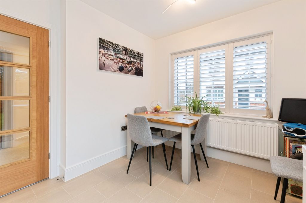 Additional image 6 of 3 bed detached house for saleSeton Way, Fordingbridge SP6