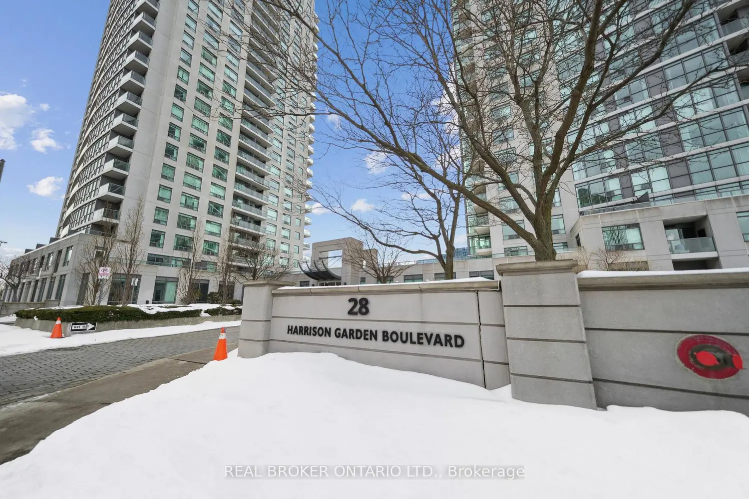 Additional image 2 of 28 Harrison Garden Boulevard 808