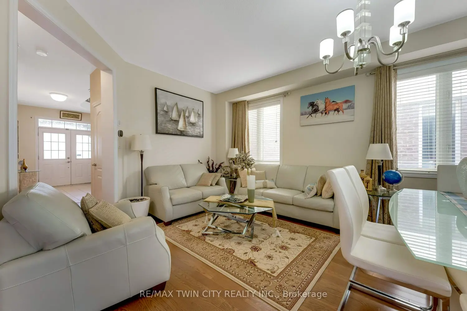 667 Linden Drive photo 2