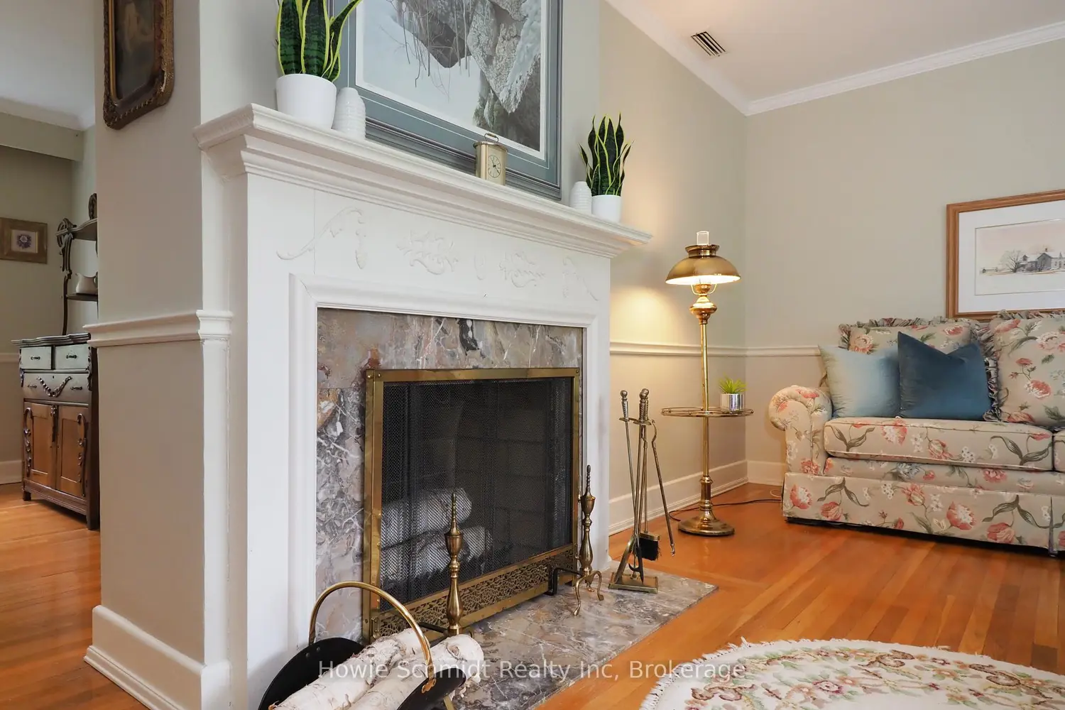 2023 Coronation Boulevard photo 4