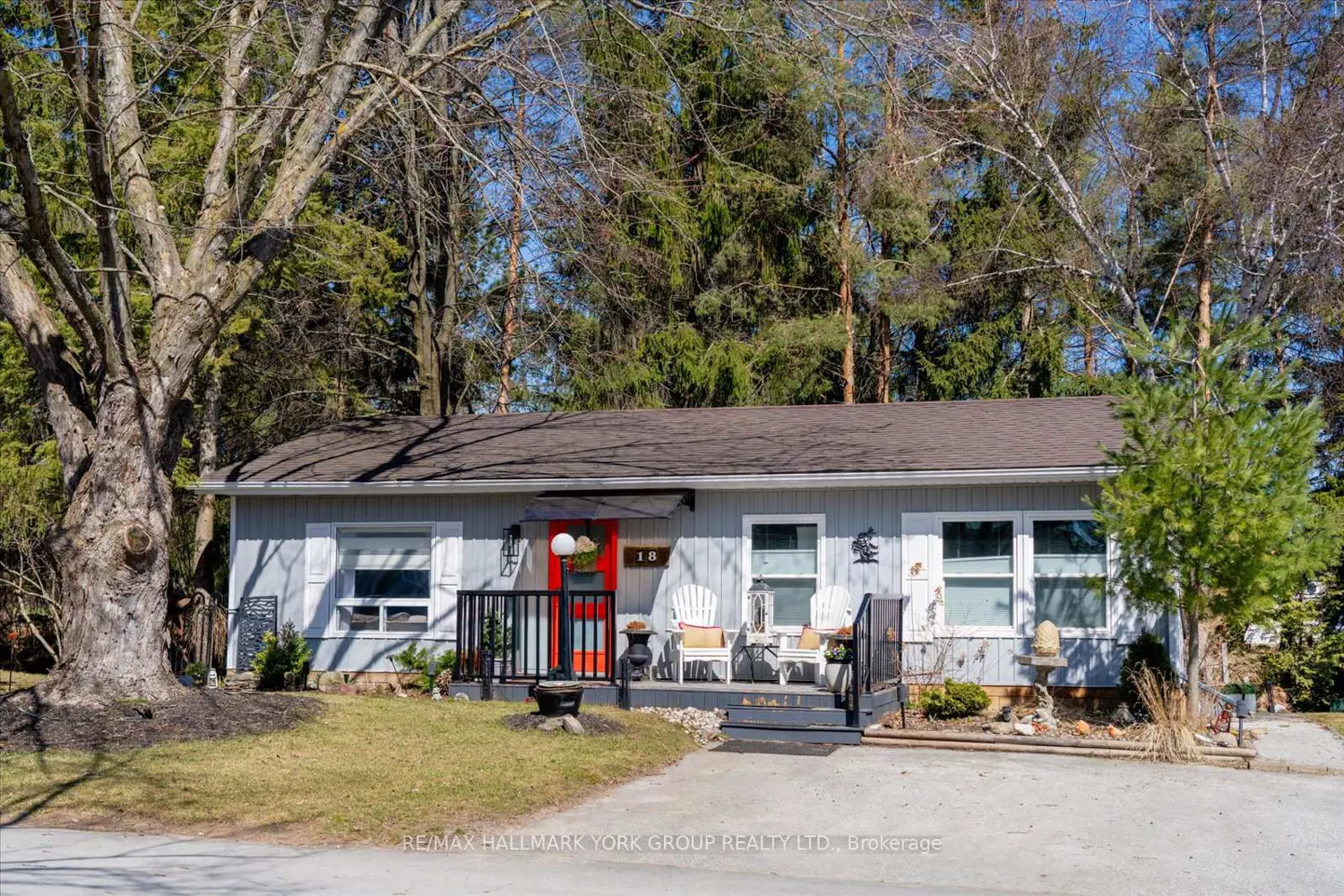 18 Cherrywood Lane photo 3