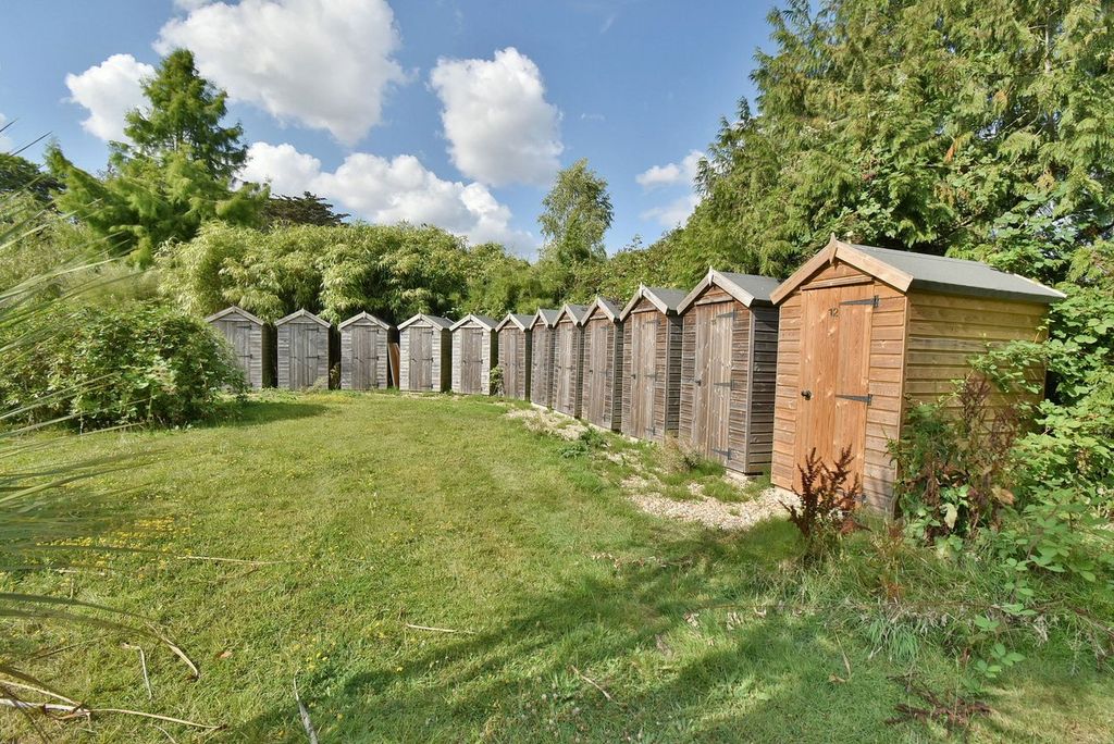 Additional image 18 of 2 bed flat for saleBeaufoys Avenue, Ferndown BH22