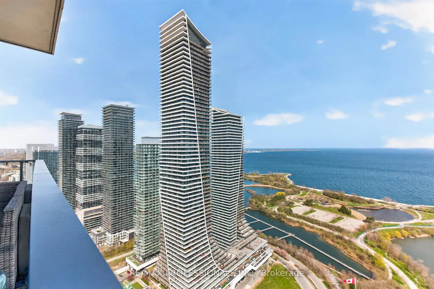 Additional image 14 of 2200 Lake Shore Boulevard Uph01