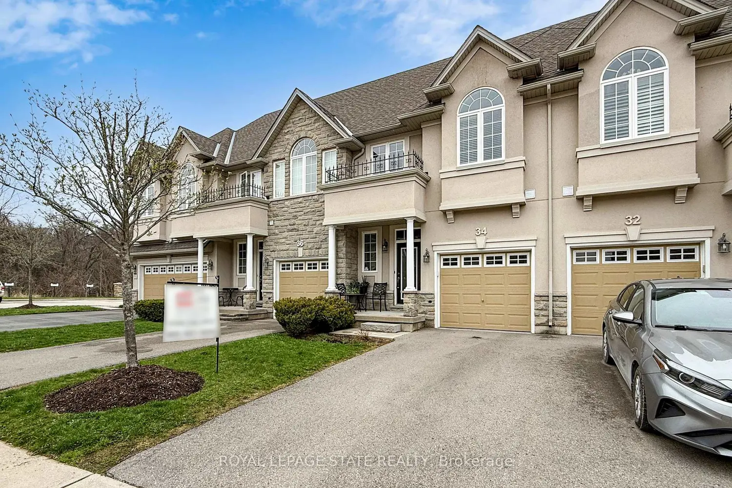 34 Forest Valley Crescent photo 2