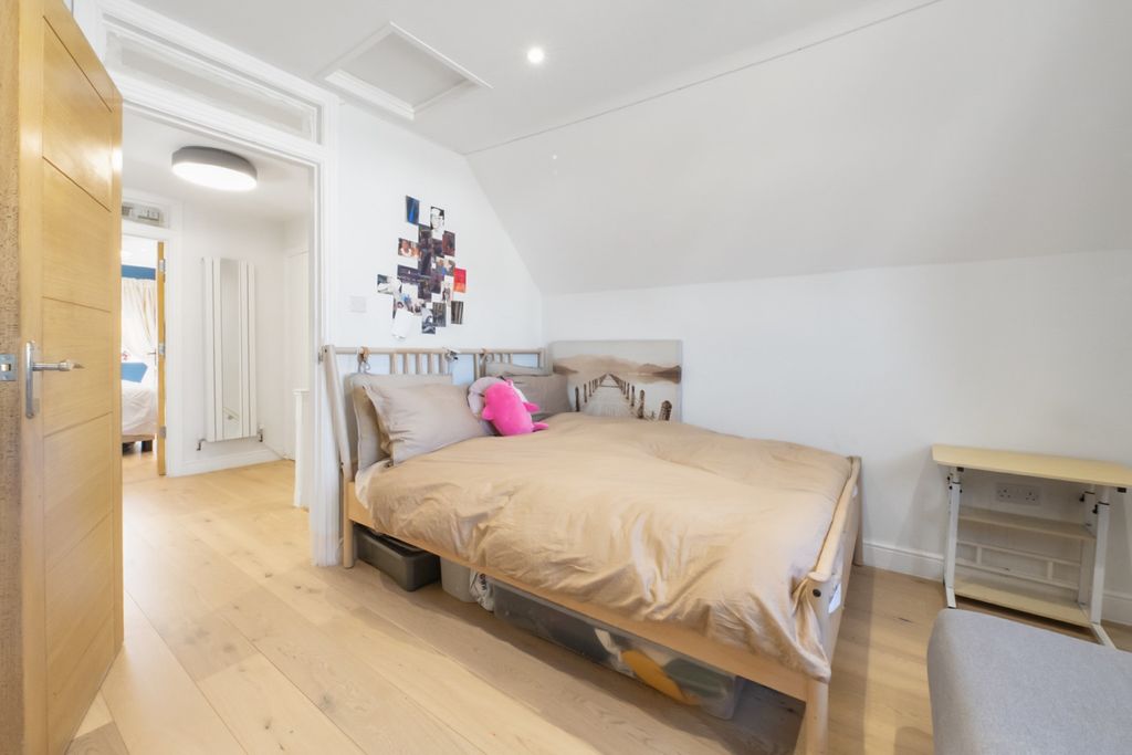 Additional image 18 of 4 bed detached bungalow for saleLaurel Avenue, Gravesend DA12