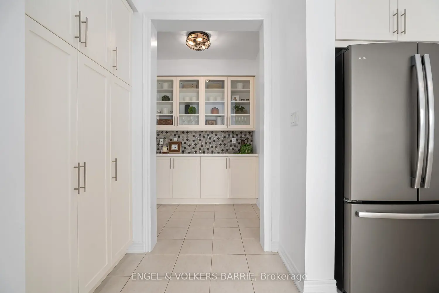 61 Olivers Mill Road photo 4