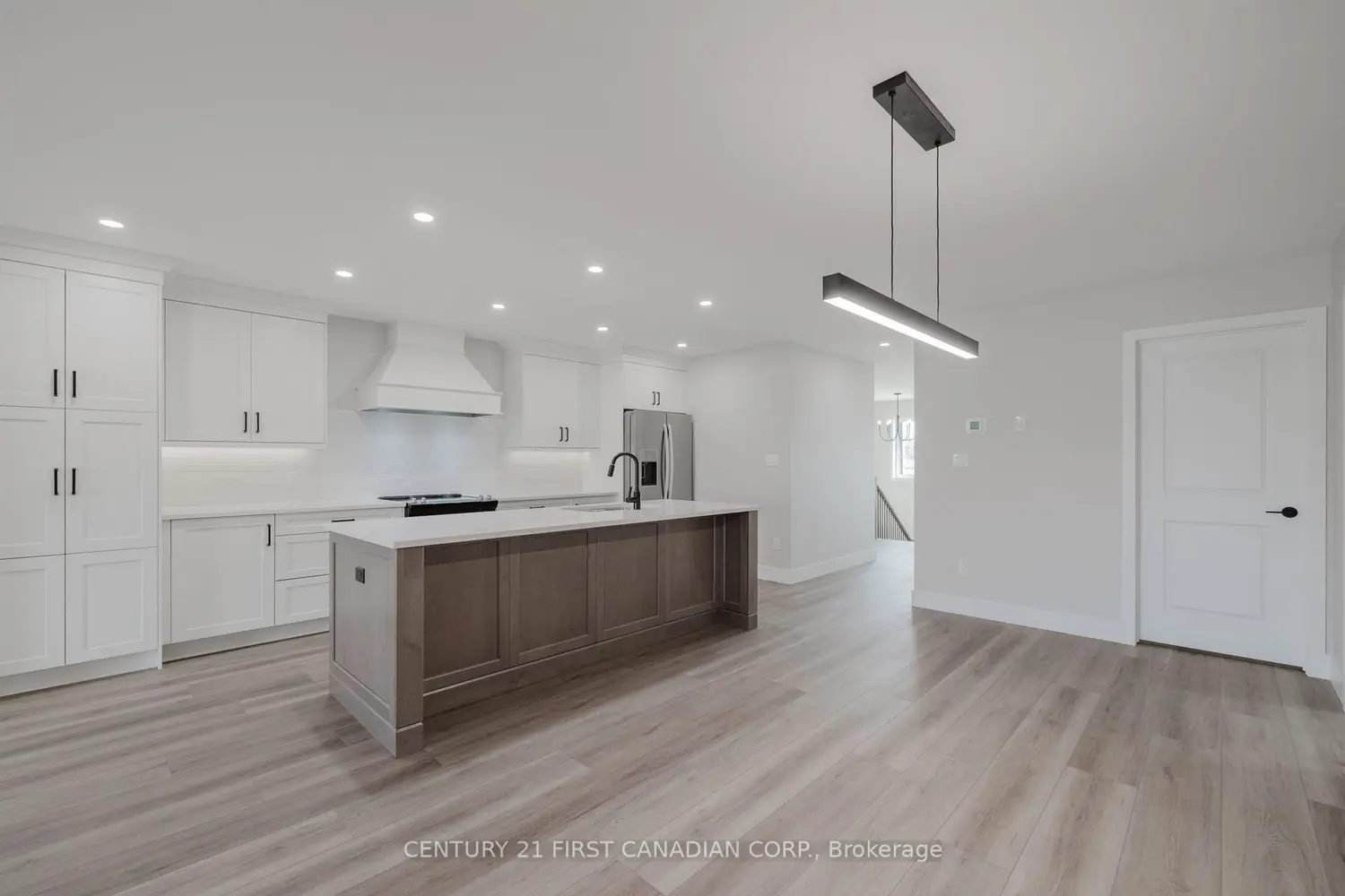 Additional image 3 of 107 Victoria Avenue