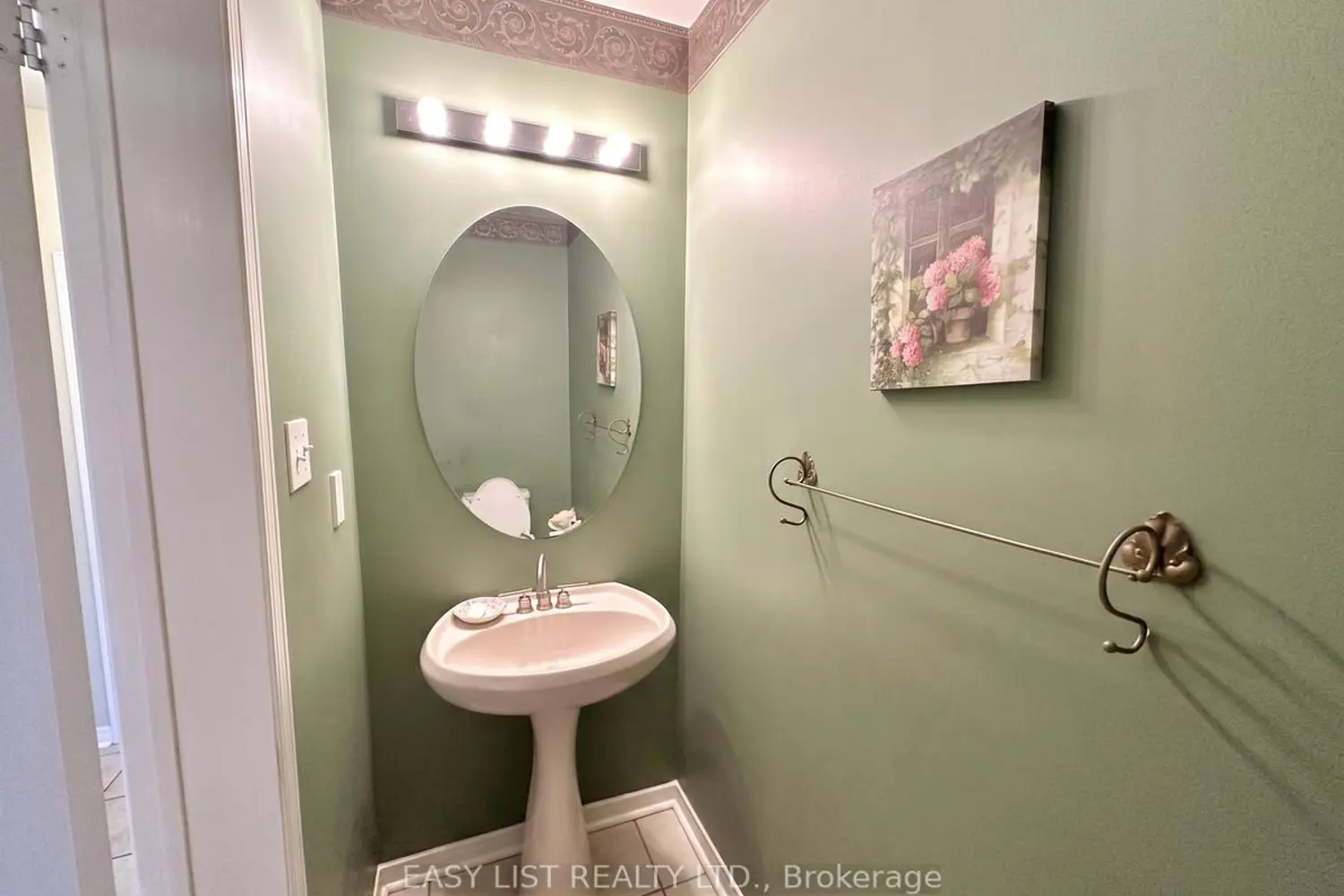 1104 Carding Mill Place photo 3