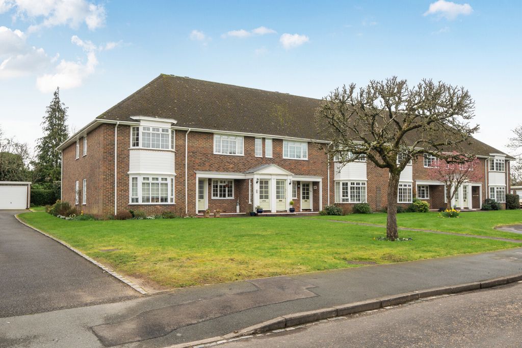 Additional image 21 of 3 bed maisonette for saleTrafalgar Court, Farnham GU9