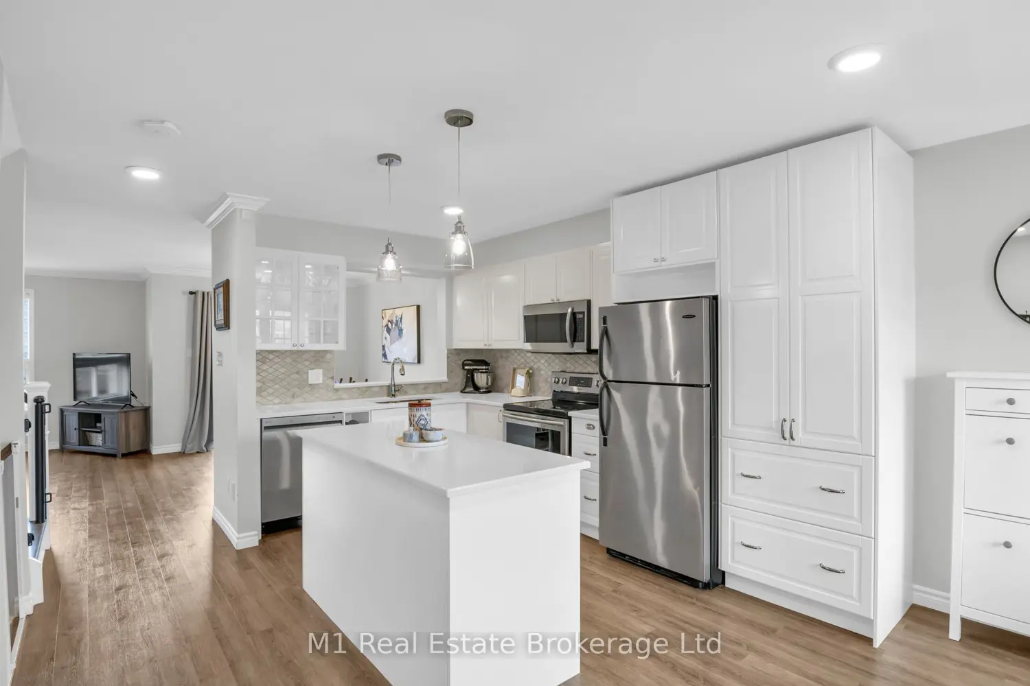 90 Cedarvale Avenue photo 5
