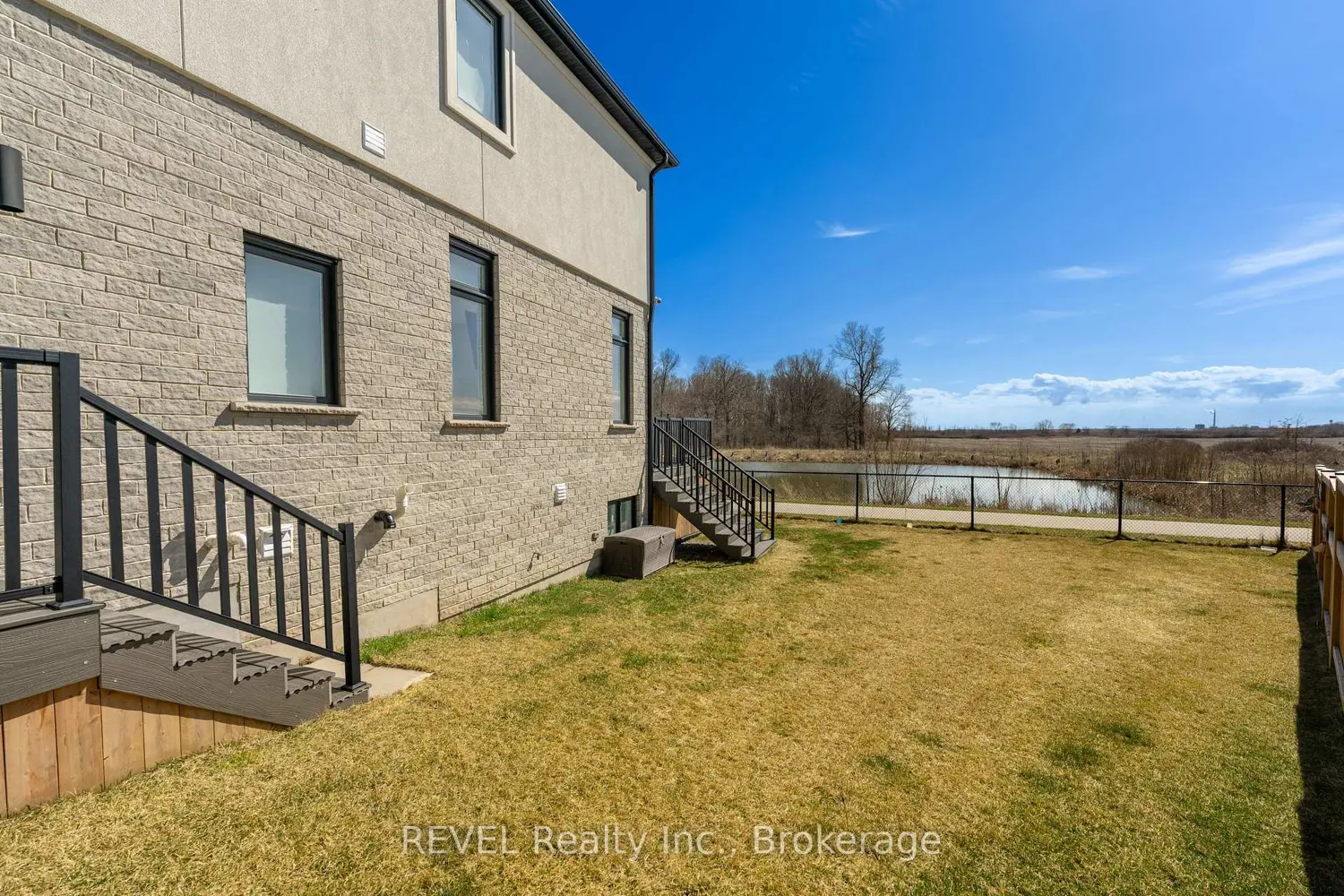 Additional image 17 of 7515 Sherrilee Crescent