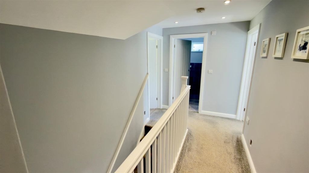 Additional image 32 of 5 bed chalet for saleFreshwater Bay, Isle Of Wight PO40