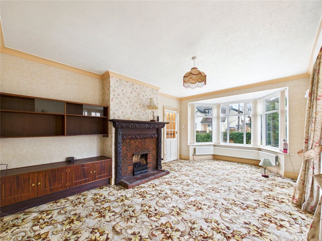 Additional image 2 of 4 bed detached house for salePrinces Road, Felixstowe, Suffolk IP11