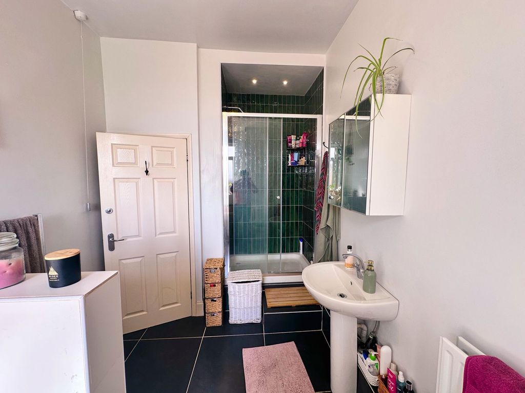 Additional image 19 of 4 bed maisonette for saleAvenue Road, Gateshead NE8