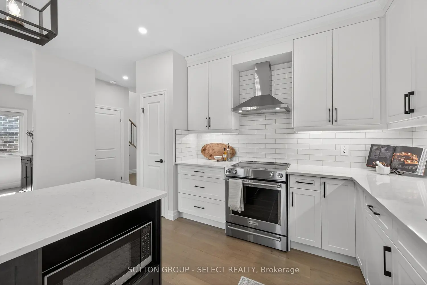 3924 Campbell Street photo 3