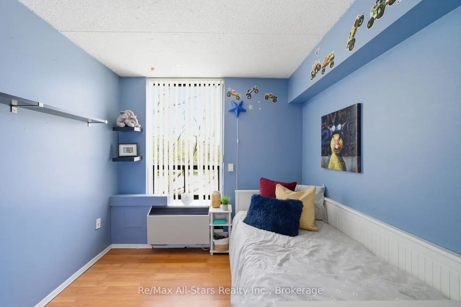 Additional image 12 of 1540 Pickering Parkway 301