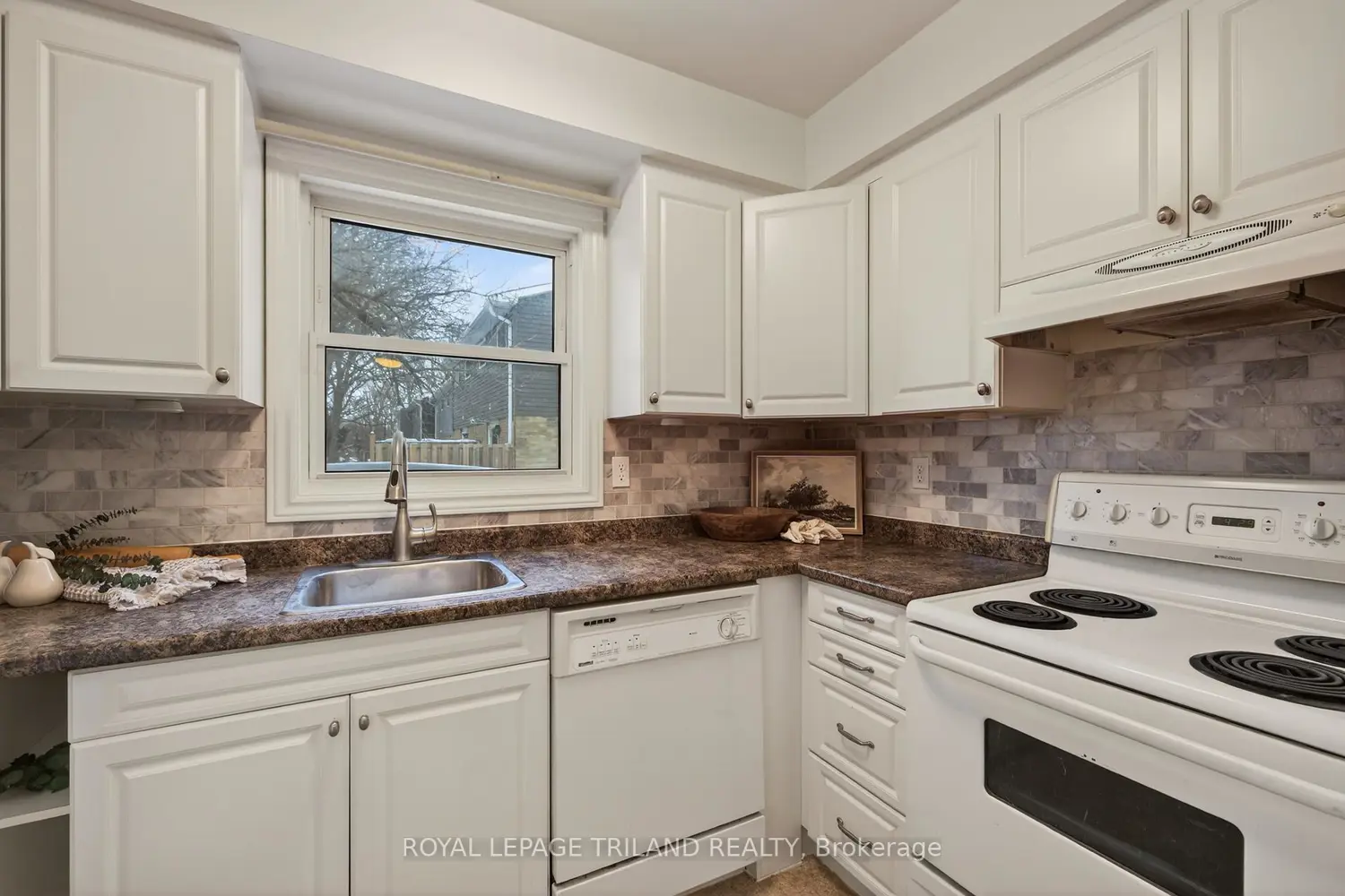 470 Second Street 29 photo 5