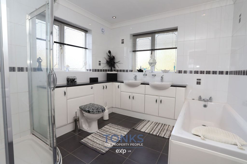 Additional image 17 of 4 bed detached house for saleWestdean Close, Halesowen B62