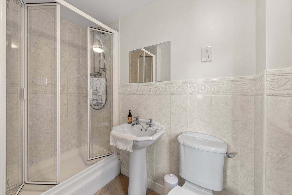 Additional image 14 of 4 bed detached house for saleBerkeley Avenue, Grantham NG31