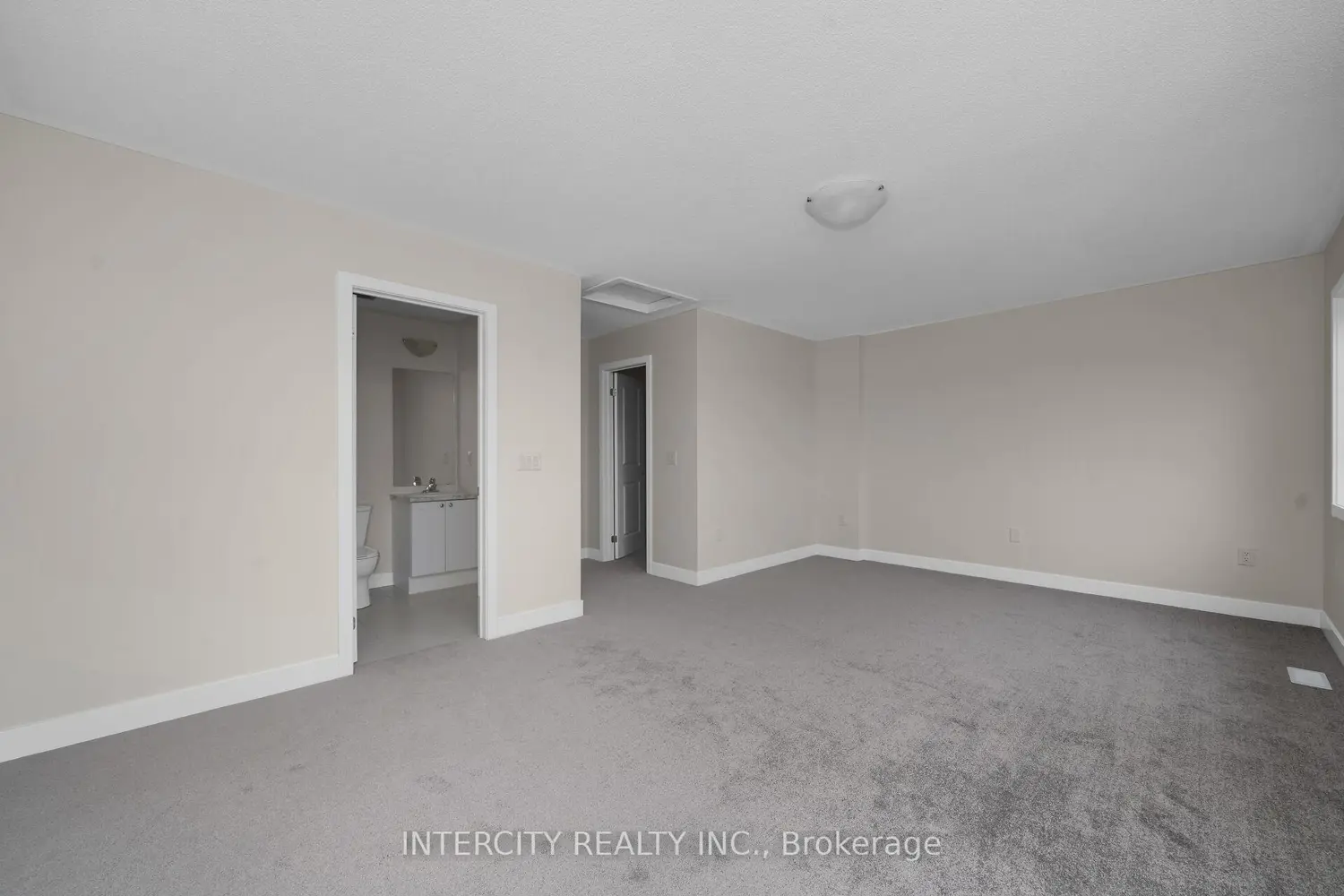 Additional image 12 of 100 Walden Drive Blk 7 Unit 3