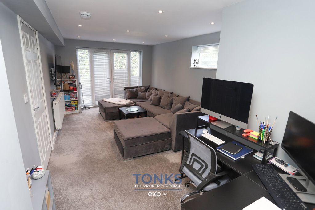 Additional image 3 of 5 bed detached house for saleCavalier Drive, Halesowen B63